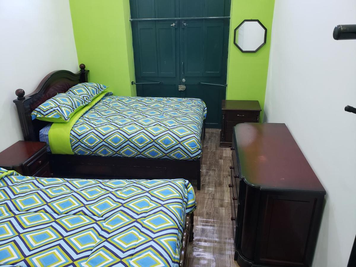 Saint Peter'S Llama Hostal La Paz Exteriör bild