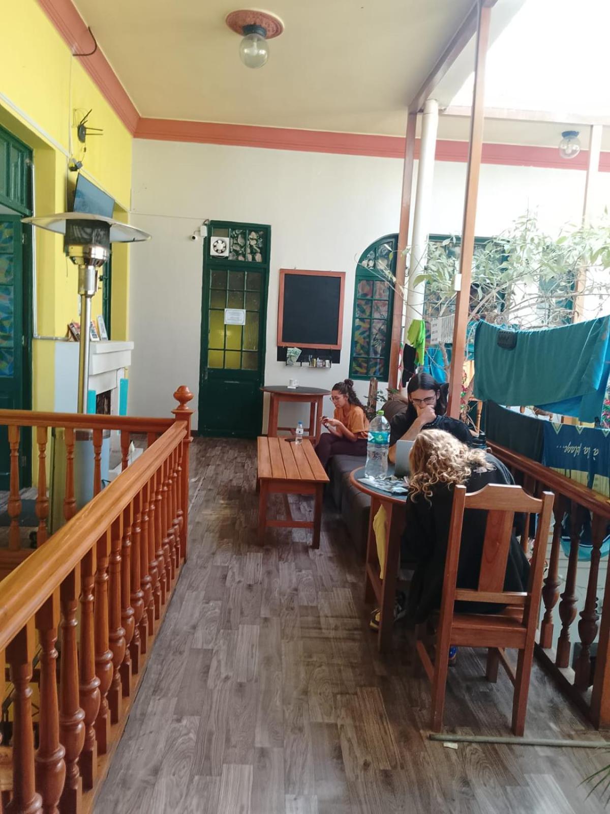 Saint Peter'S Llama Hostal La Paz Exteriör bild