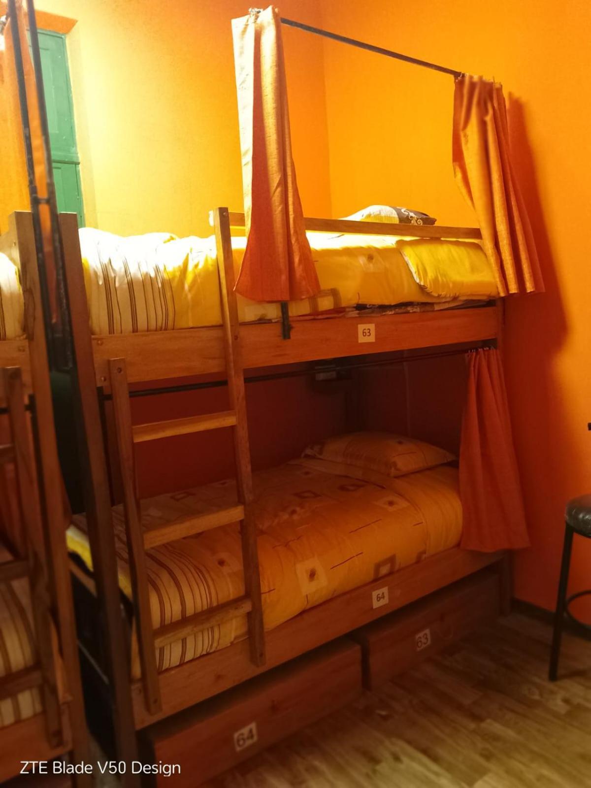 Saint Peter'S Llama Hostal La Paz Exteriör bild